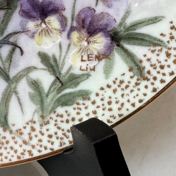 Carnation Serenade by Lena Liu Symphony of Shimmering Beauty 1992 Plate # 6733A - Picture 5 of 10